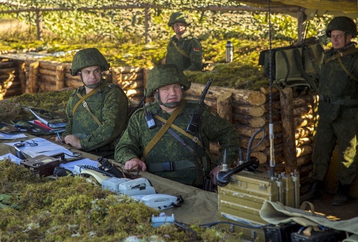 Muc kich 80.000 binh si Nga-Belarus tap tran lon-Hinh-7